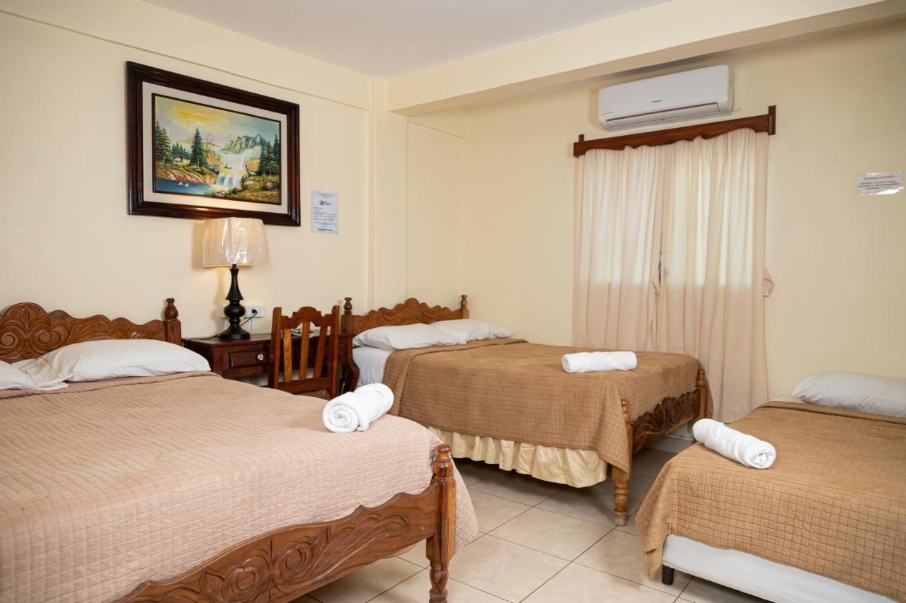 Hotel Internacional Palmerola 코마야과 외부 사진